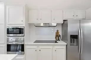 1004 Rubis Dr, Sunnyvale, CA 94087 - Photo 15