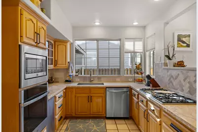 521 Hannon Ave, Monterey, CA 93940 - Photo 15