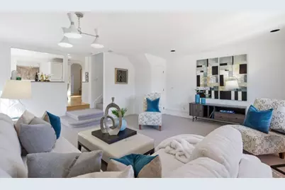 1660 McKinley St, San Mateo, CA 94403 - Photo 9