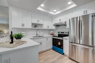 20667 Gardenside, Cupertino, CA 95014 - Photo 13
