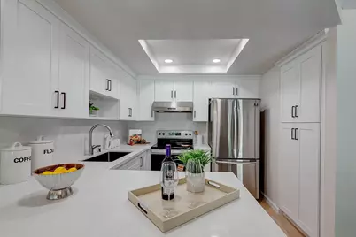 20667 Gardenside, Cupertino, CA 95014 - Photo 9