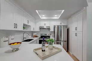 20667 Gardenside, Cupertino, CA 95014 - Photo 9