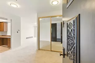 525 Almer Rd 309, Burlingame, CA 94010 - Photo 9