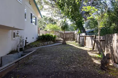 922 Maple St, Pacific Grove, CA 93950 - Photo 43