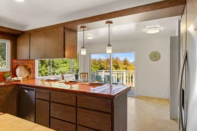 922 Maple St, Pacific Grove, CA 93950 - Photo 15