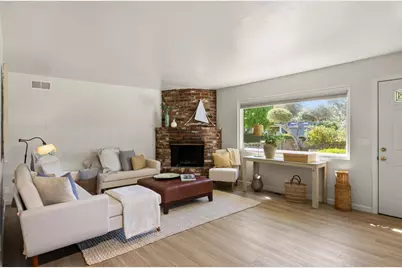 922 Maple St, Pacific Grove, CA 93950 - Photo 7