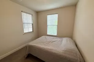 715 Alicante Dr, Hollister, CA 95023 - Photo 5