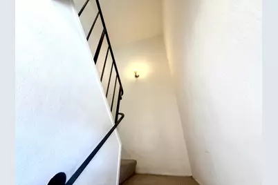 3203 Admiralty Ln, Foster City, CA 94404 - Photo 11