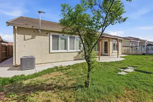 2076 Venezia St, Los Banos, CA 93635 - Photo 39