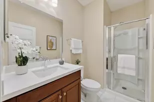1860 Midnight Cir, San Jose, CA 95133 - Photo 11