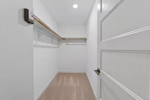 1860 Midnight Cir, San Jose, CA 95133 - Photo 25