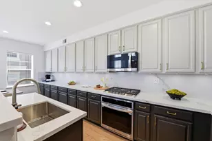 2970 Larciano St, San Jose, CA 95136 - Photo 11