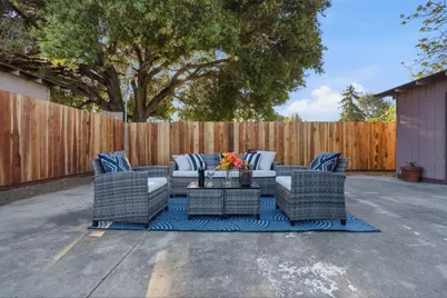 828 Weeks St, East Palo Alto, CA 94303 - Photo 41