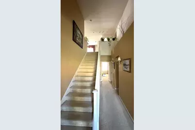 8649 Red Clover Way, Elk Grove, CA 95624 - Photo 17