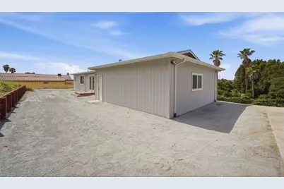 10867 Assisi Way, Salinas, CA 93907 - Photo 23