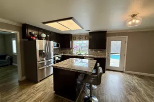 1701 Hemlock Ct, Hollister, CA 95023 - Photo 21