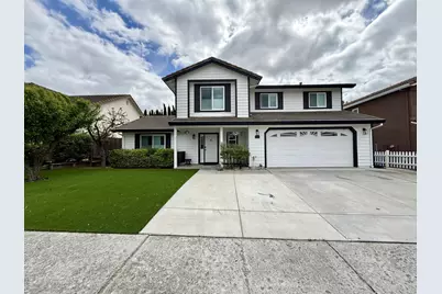 1701 Hemlock Ct, Hollister, CA 95023 - Photo 1