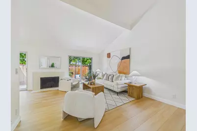 10939 Northshore Sq, Cupertino, CA 95014 - Photo 9