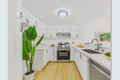 10939 Northshore Sq, Cupertino, CA 95014 - Photo 13