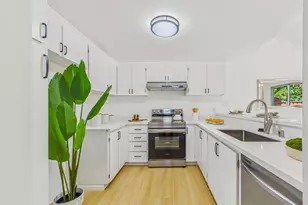 10939 Northshore Square, Cupertino, CA 95014 - Photo 13