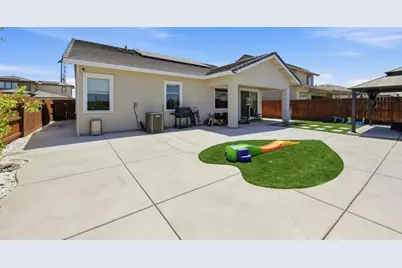 9060 Horvath St, Elk Grove, CA 95624 - Photo 35