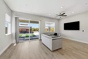 9060 Horvath St, Elk Grove, CA 95624 - Photo 7