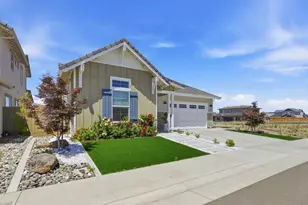 9060 Horvath St, Elk Grove, CA 95624 - Photo 3