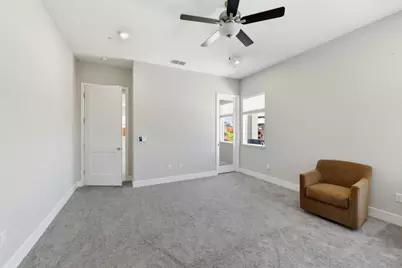 9060 Horvath St, Elk Grove, CA 95624 - Photo 19