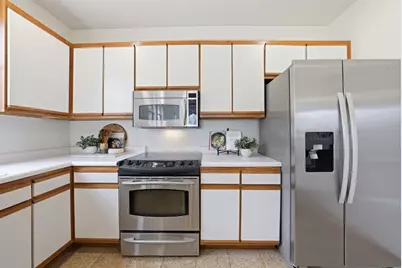 951 S 12th 311, San Jose, CA 95112 - Photo 17
