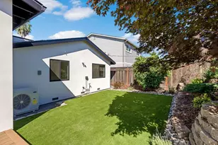 1704 Zinnia Ln, San Jose, CA 95124 - Photo 27