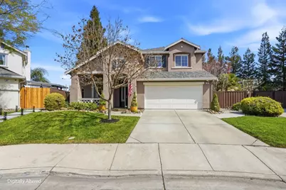 881 Tulare Dr, Tracy, CA 95304 - Photo 1