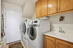 881 Tulare Dr, Tracy, CA 95304 - Photo 35