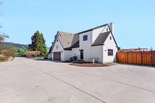 12575 Foothill Ave, San Martin, CA 95046 - Photo 55