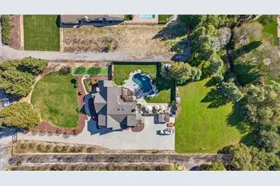 12575 Foothill Ave, San Martin, CA 95046 - Photo 63