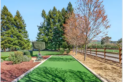 12575 Foothill Ave, San Martin, CA 95046 - Photo 59