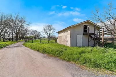 Irwin Ln, Santa Rosa, CA 95401 - Photo 9
