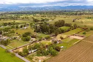 672 Irwin Ln, Santa Rosa, CA 95401 - Photo 1