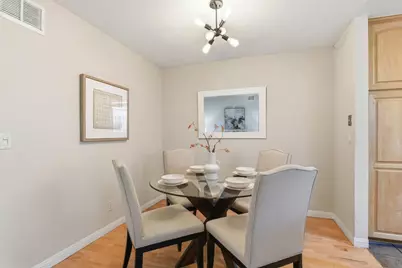 5655 Sunflower Ln, San Jose, CA 95118 - Photo 9