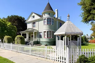 712 West St, Hollister, CA 95023 - Photo 1