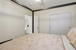 3227 Dewey, Fresno, CA 93722 - Photo 25