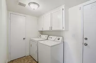 3227 Dewey, Fresno, CA 93722 - Photo 37