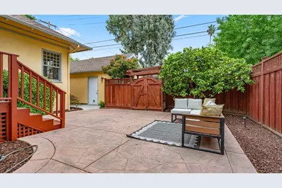 196 S 14th St, San Jose, CA 95112 - Photo 33