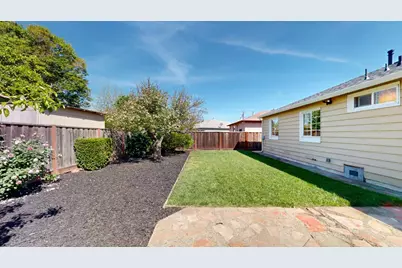 215 Wisteria Dr, East Palo Alto, CA 94303 - Photo 19