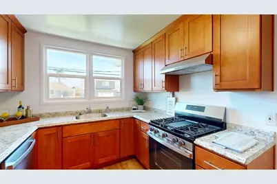 215 Wisteria Dr, East Palo Alto, CA 94303 - Photo 5