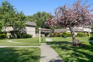 211 Pecan Grove Ct, San Jose, CA 95123 - Photo 27
