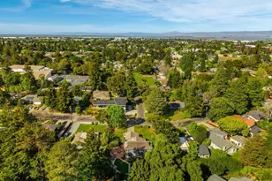 415 Oak Ct, Menlo Park, CA 94025 - Photo 43