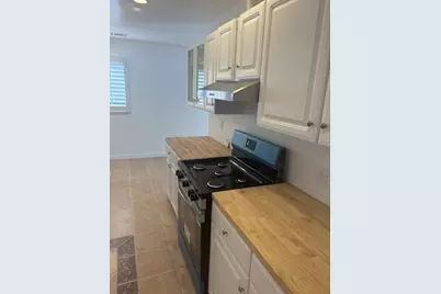 211 Carnoble, Hollister, CA 95023 - Photo 3