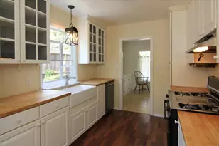 1251 Pacific St, Monterey, CA 93940 - Photo 9