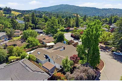 16180 Jasmine Way, Los Gatos, CA 95032 - Photo 39