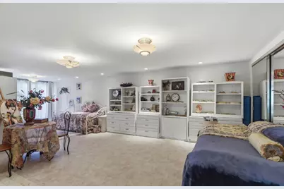 18211 Saratoga Los Gatos Rd, Monte Sereno, CA 95030 - Photo 31